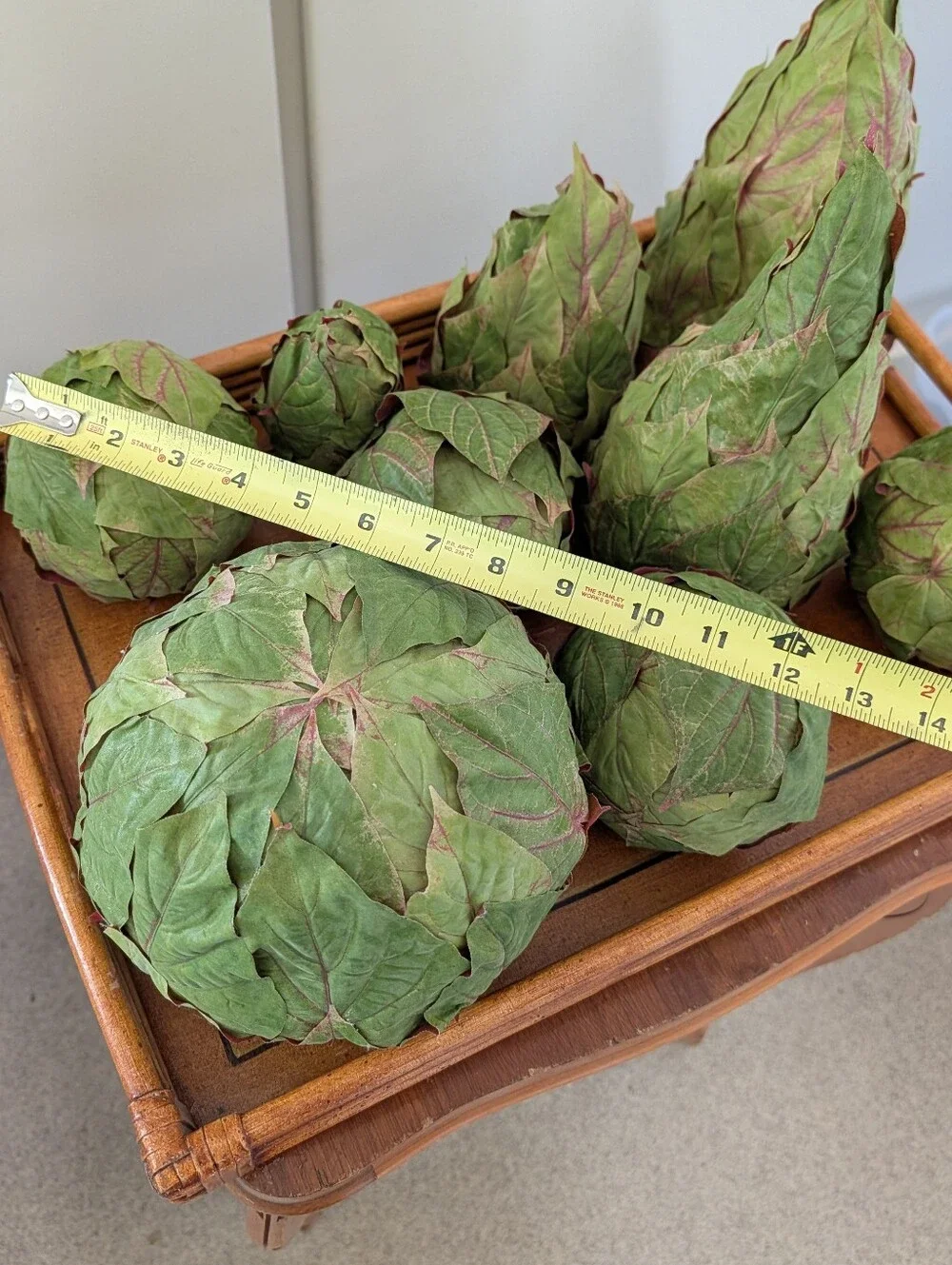 DECORATIVE LEAF BALLS fake lettuce